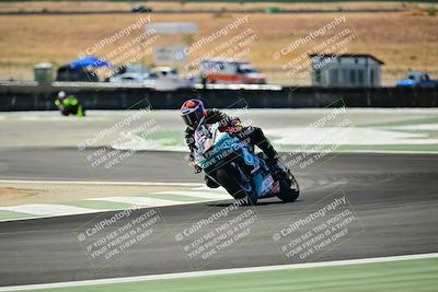 media/Sep-07-2025-TrackXperience (Sun) [[ee17e62fad]]/Level 2/Session 4 (Lower Chicane)/